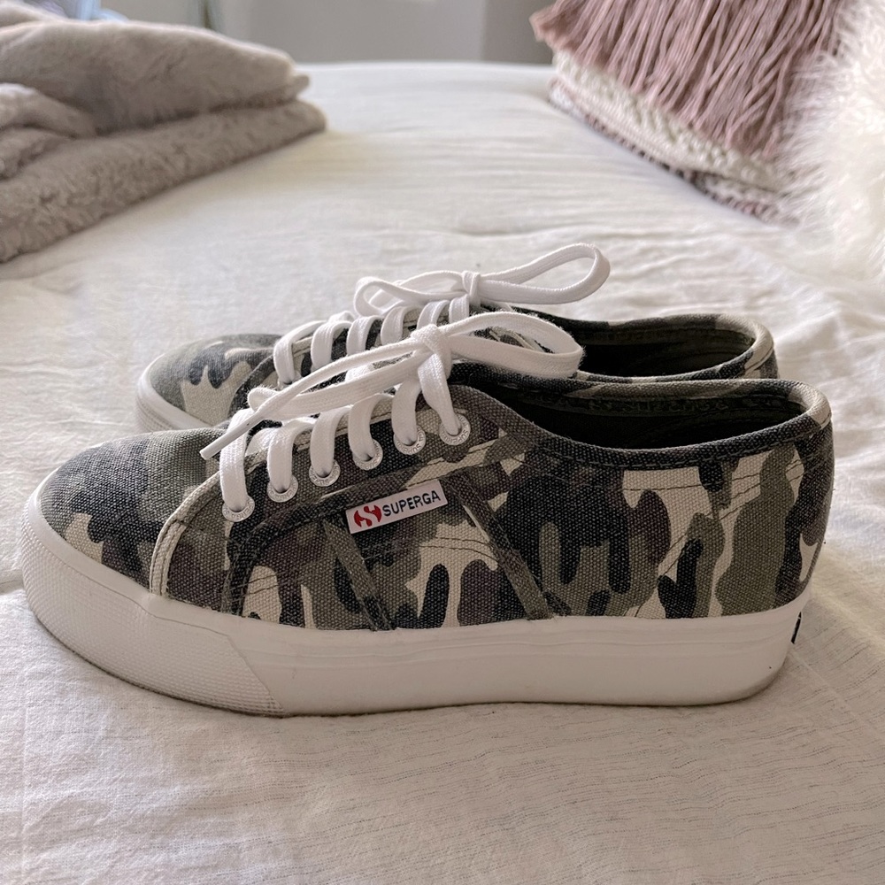 Superga Platform Camo Sneaker 8.5